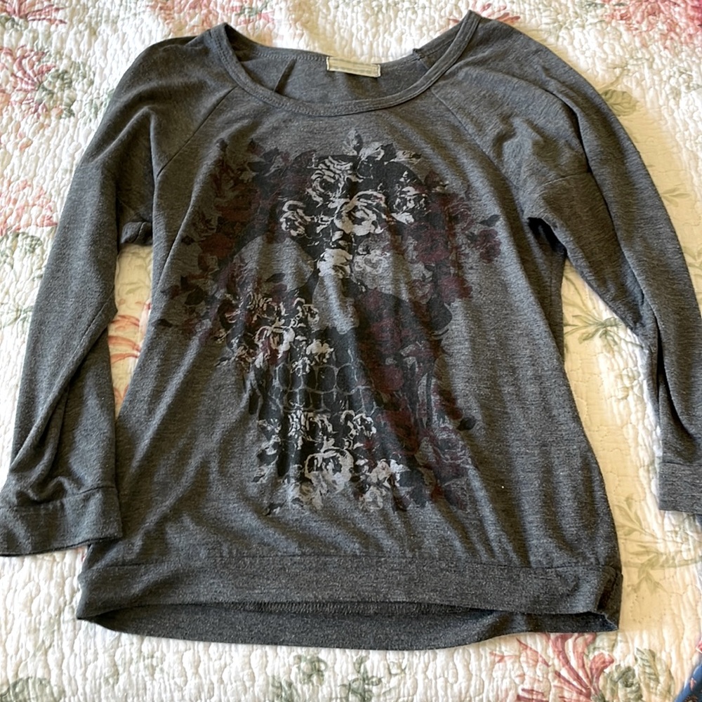 Skull shirt